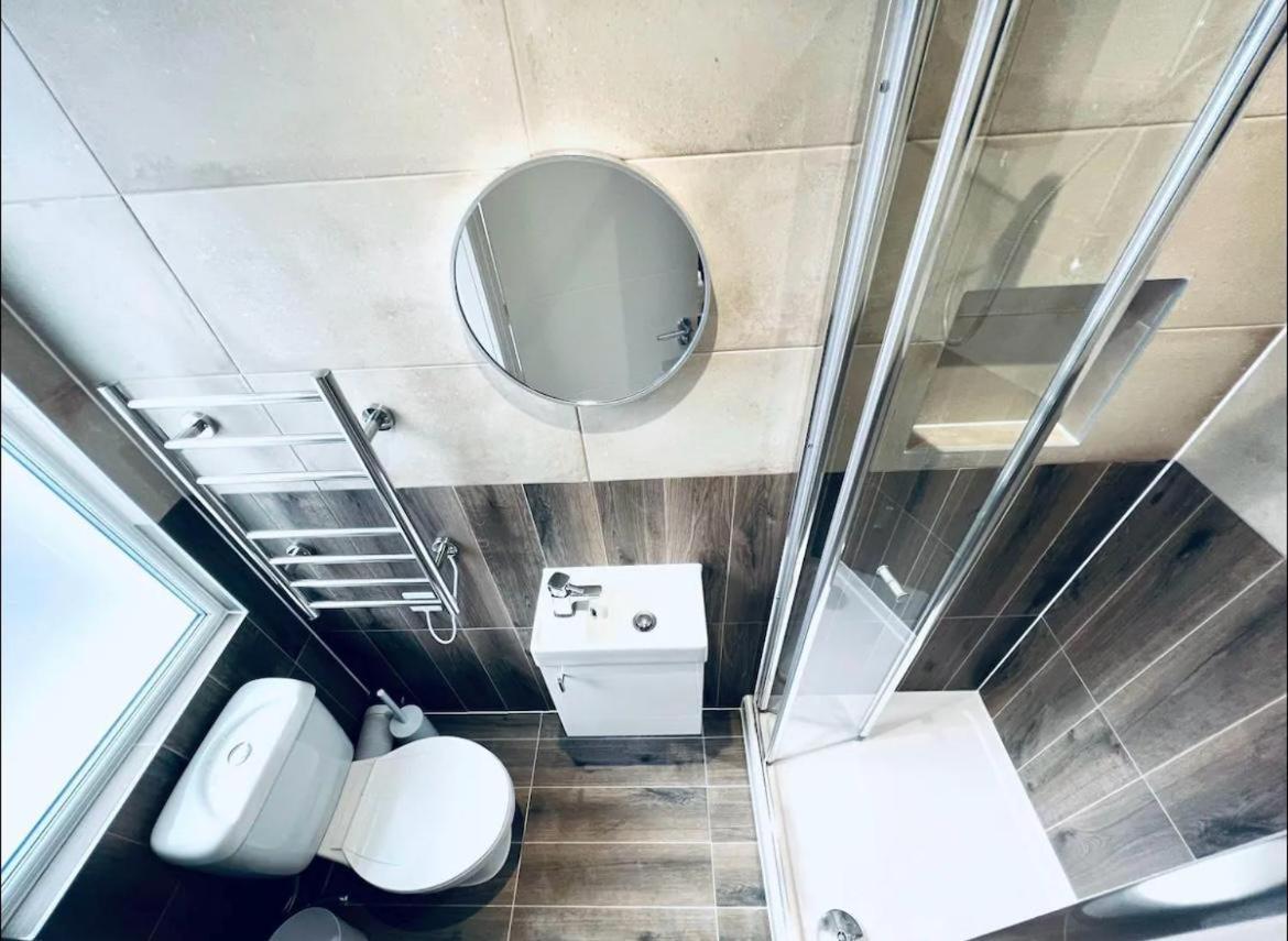 London South Charming Ensuite Look Like Hotel Designer Room Exterior foto