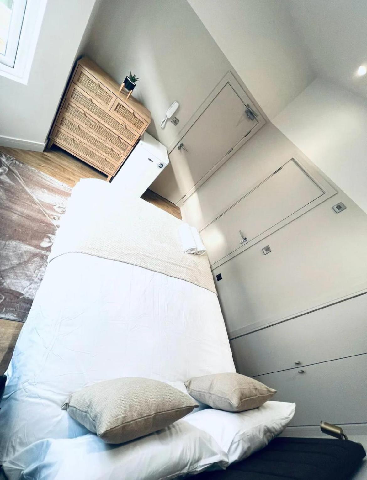 London South Charming Ensuite Look Like Hotel Designer Room Exterior foto